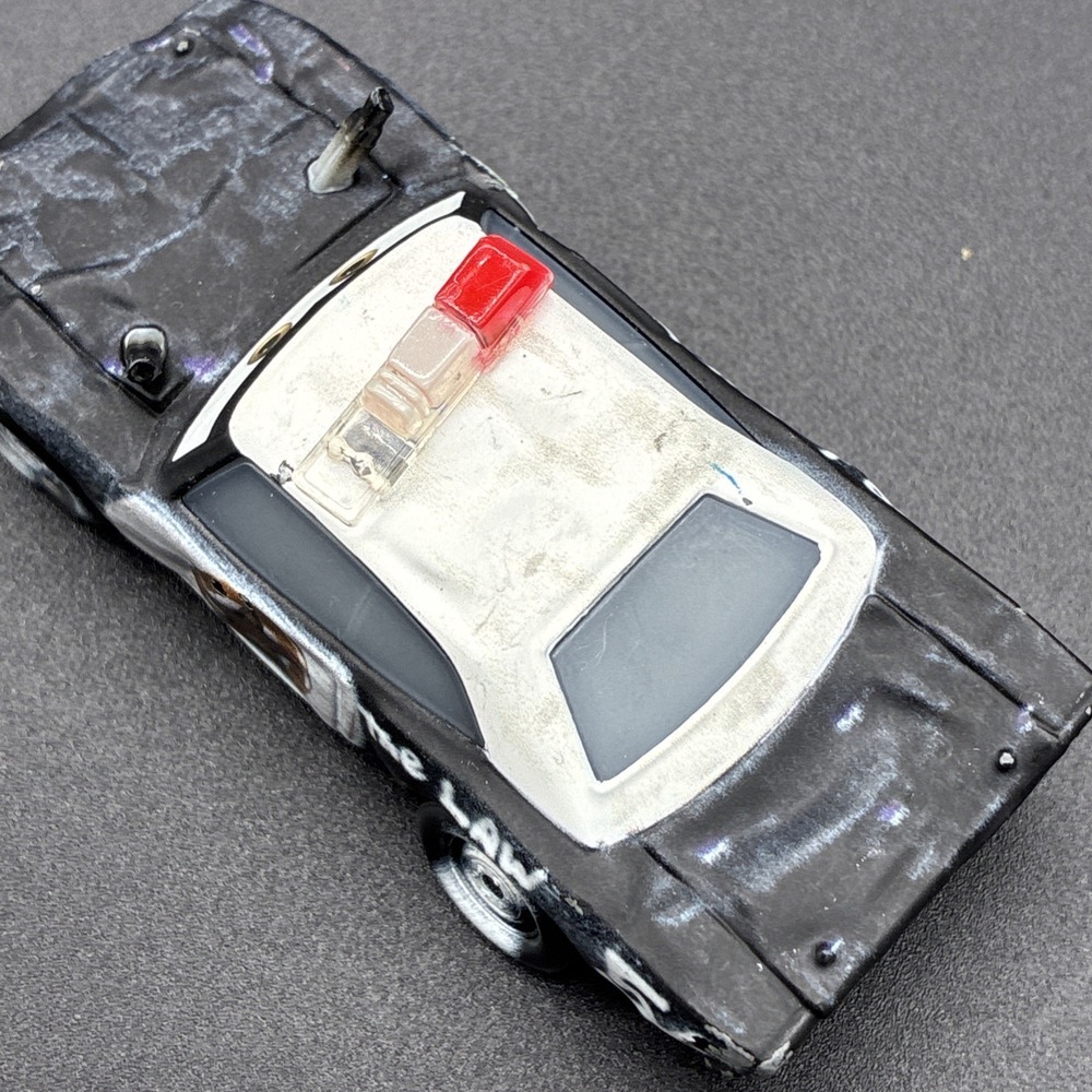 Disney Pixar Cars 3 Thunder Hollow Demolition Derby APB The Law #54 Diecast - Picture 6 of 6